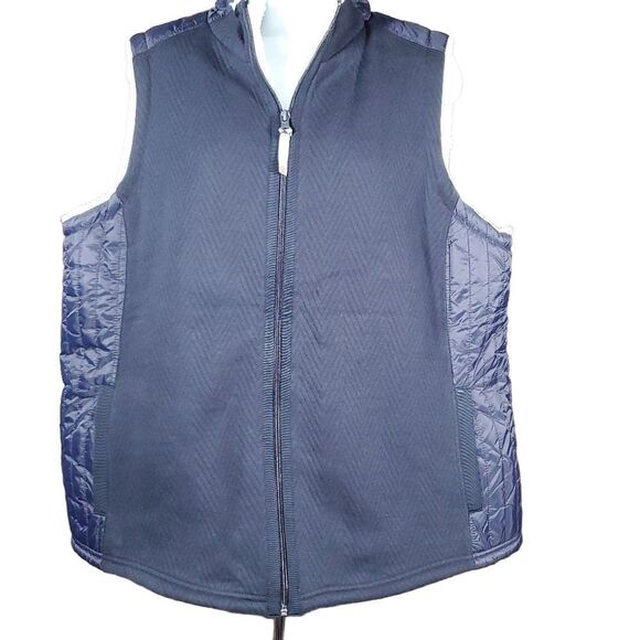 NWT Talbots Navy Blue Zip Vest. Sherpa Lines, Quilted side panes and back yolk. - Picture 1 of 12